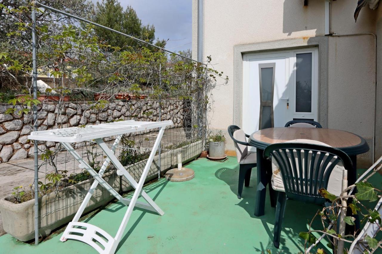 Apartments With A Parking Space Punat, Krk - 5410 Экстерьер фото